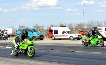 Eke Ákos és a Dragracing!