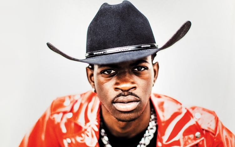 Lil Nas X rapper slágere is elérte a Despacito és Mariah Carey rekordját